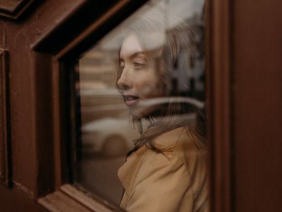 Glass of water and a plant in a workout room